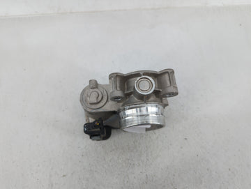 2018-2022 Chevrolet Equinox Throttle Body P/N:12671379AA Fits Fits 2016 2017 2018 2019 2020 2021 2022 OEM Used Auto Parts