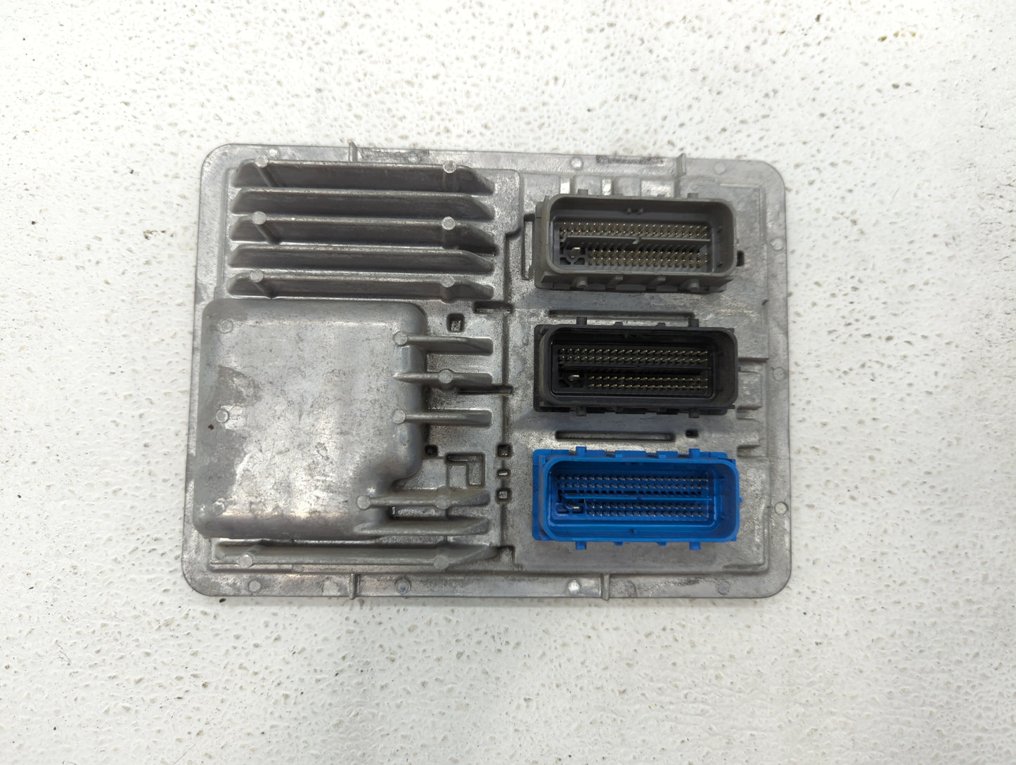 2018-2020 Chevrolet Equinox PCM Engine Control Computer ECU ECM PCU OEM P/N:12669908 12677677 Fits OEM Used Auto Parts - Oem