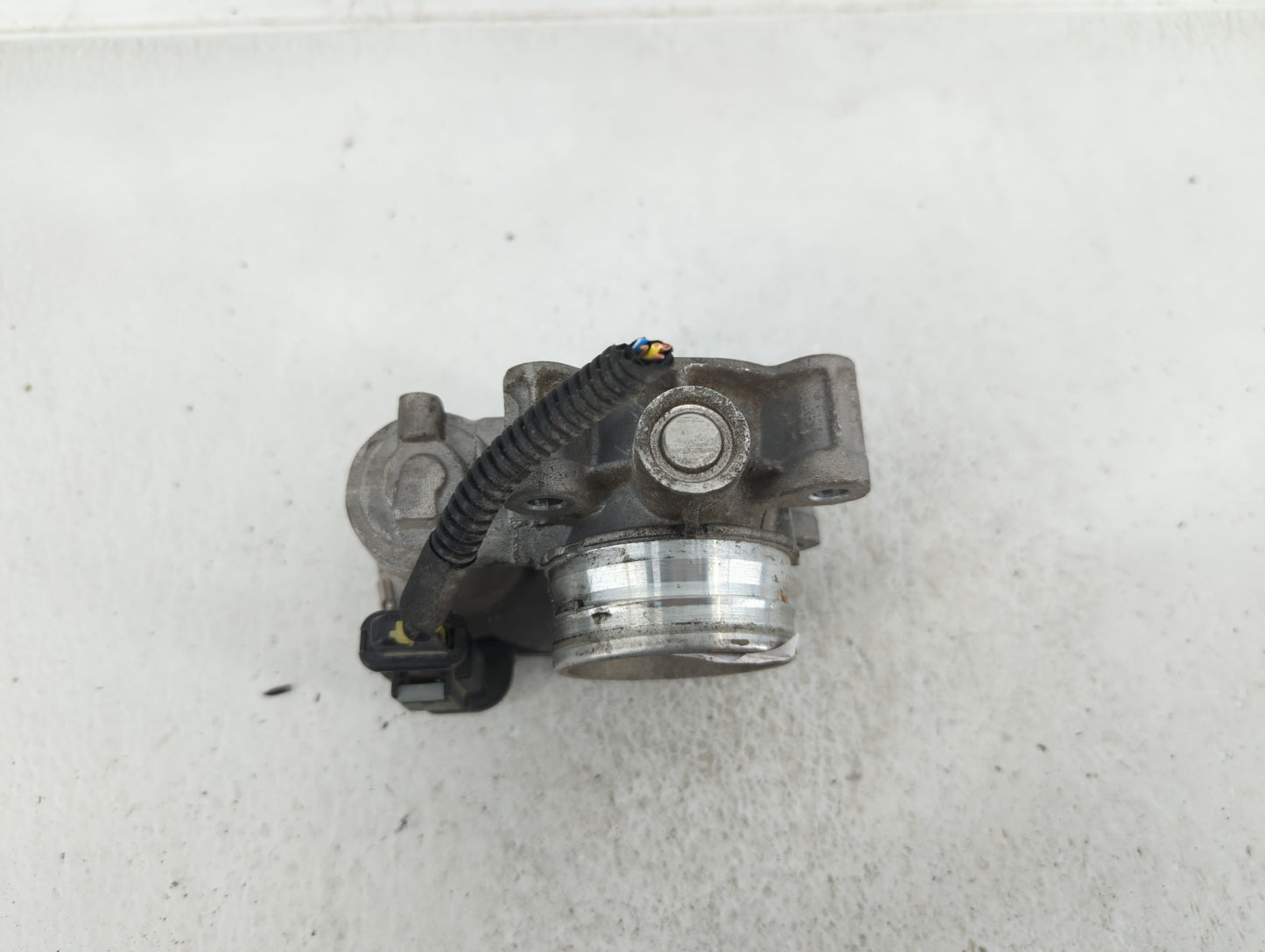 2018-2022 Chevrolet Equinox Throttle Body P/N:12671379AA Fits Fits 2016 2017 2018 2019 2020 2021 2022 OEM Used Auto Parts - 