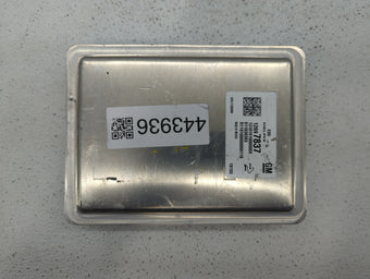 compare product 2018-2020 Chevrolet Equinox PCM Engine Control Computer ECU ECM PCU OEM P/N:12697837 12669908 Fits OEM Used Auto Parts