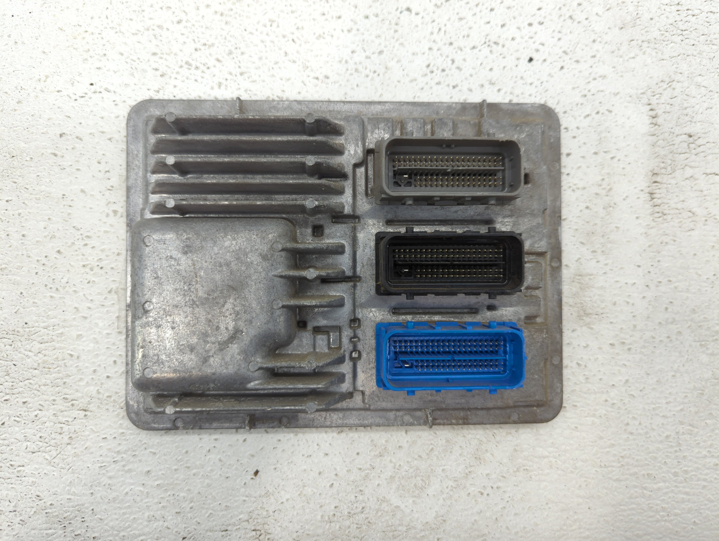 2018-2020 Chevrolet Equinox PCM Engine Control Computer ECU ECM PCU OEM P/N:12697837 12669908 Fits OEM Used Auto Parts - Oem