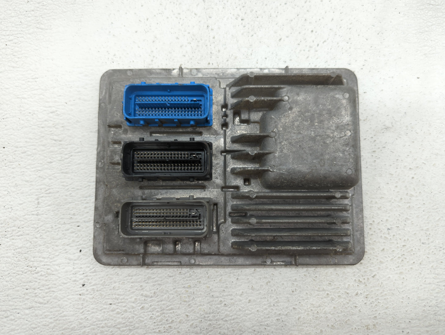 2018-2020 Chevrolet Equinox PCM Engine Control Computer ECU ECM PCU OEM P/N:12669908 12683660 Fits OEM Used Auto Parts - Oem
