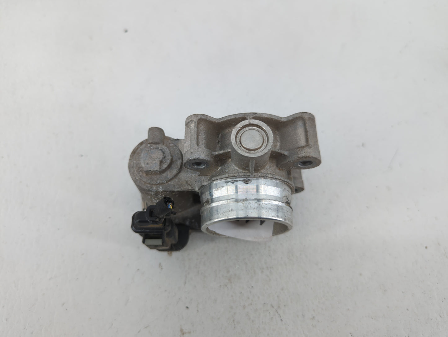 2018-2022 Chevrolet Equinox Throttle Body P/N:12671379AA Fits Fits 2016 2017 2018 2019 2020 2021 2022 OEM Used Auto Parts - 