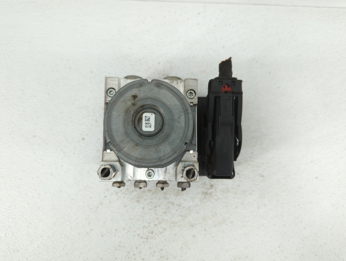 2018-2019 Chevrolet Equinox Anti-Lock Brake ABS Pump Module Actuator OEM P/N:84254906 84646849 Fits Fits 2018 2019 2020 2021
