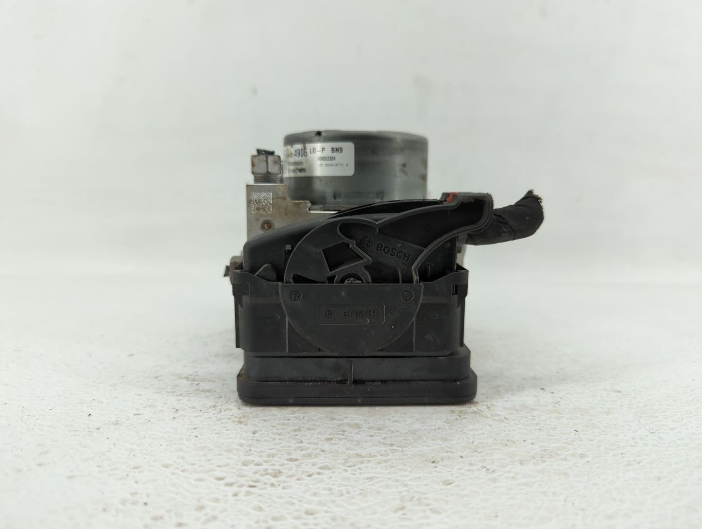 2018-2019 Chevrolet Equinox ABS Pump Control Module Replacement P/N:84254906 84646849, 84560131 Fits Fits 2018 2019 2020 202