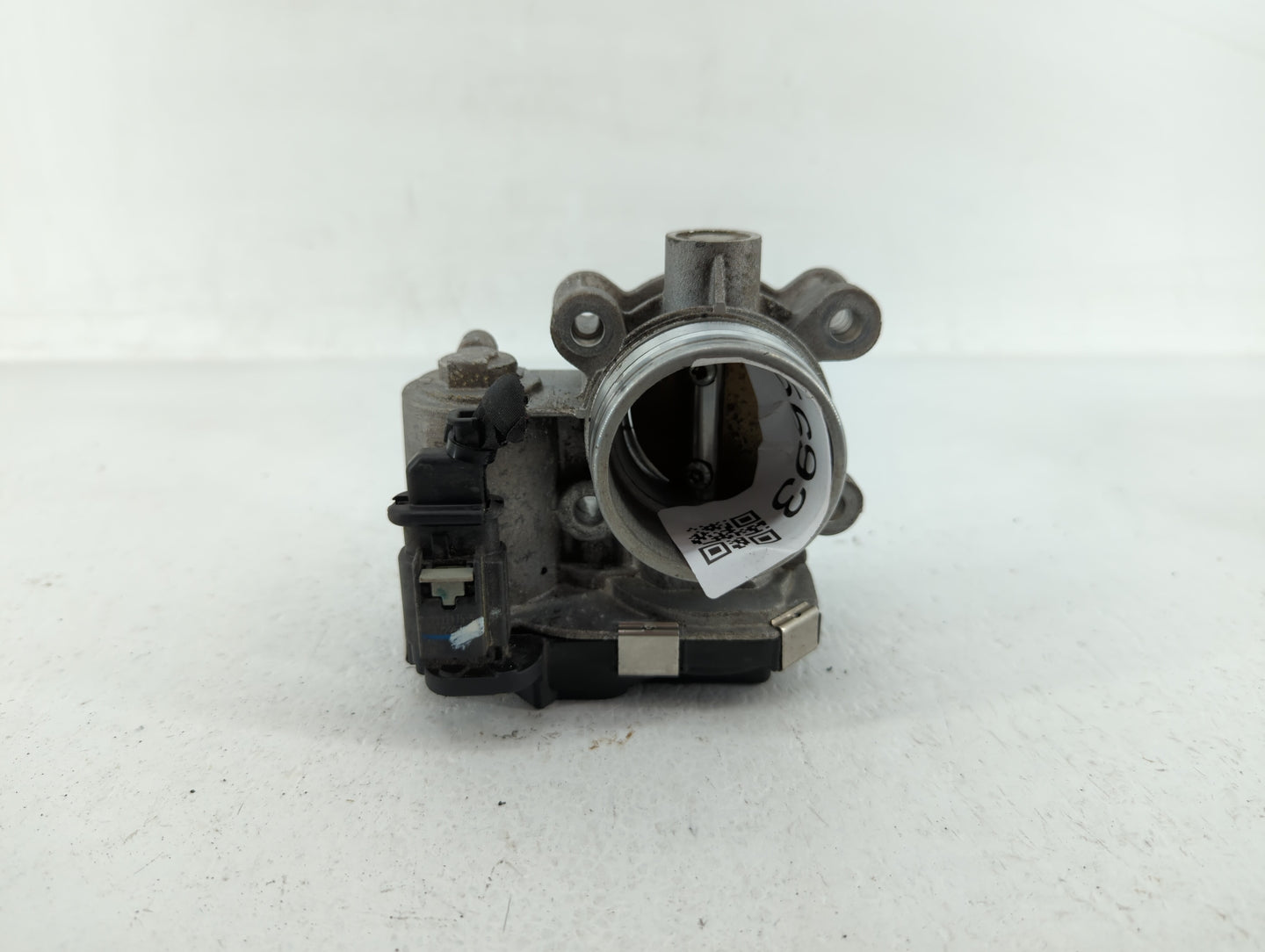 2018-2022 Chevrolet Equinox Throttle Body P/N:12671379AA Fits Fits 2016 2017 2018 2019 2020 2021 2022 OEM Used Auto Parts - 