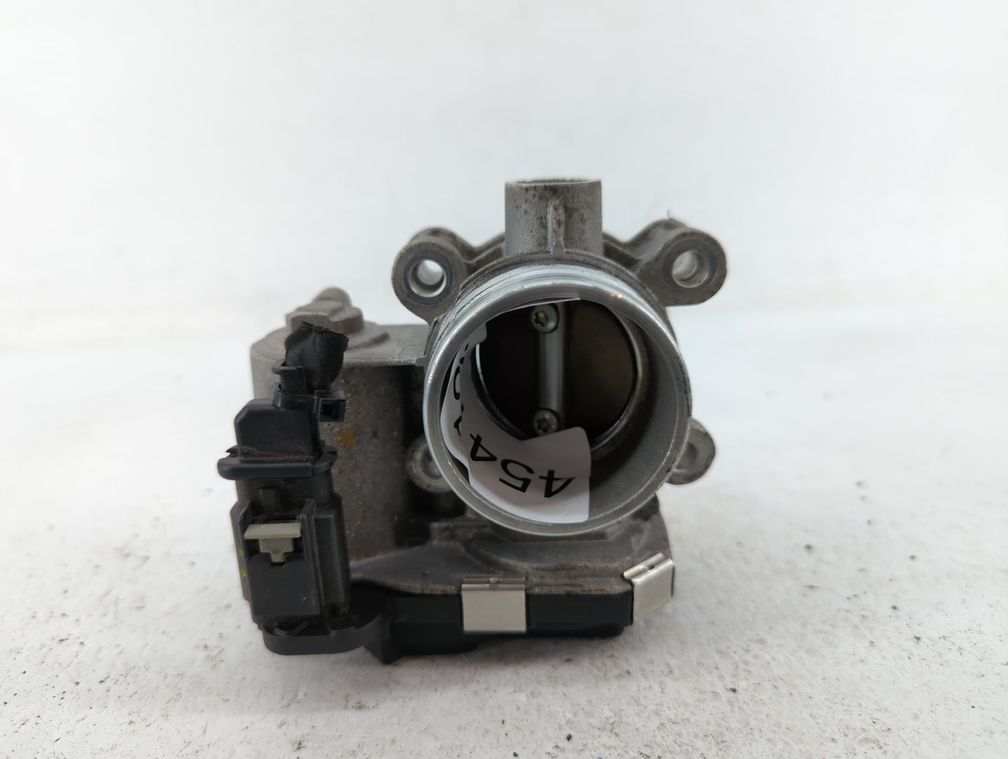 2018-2022 Chevrolet Equinox Throttle Body P/N:12671379AA Fits Fits 2016 2017 2018 2019 2020 2021 2022 OEM Used Auto Parts - 