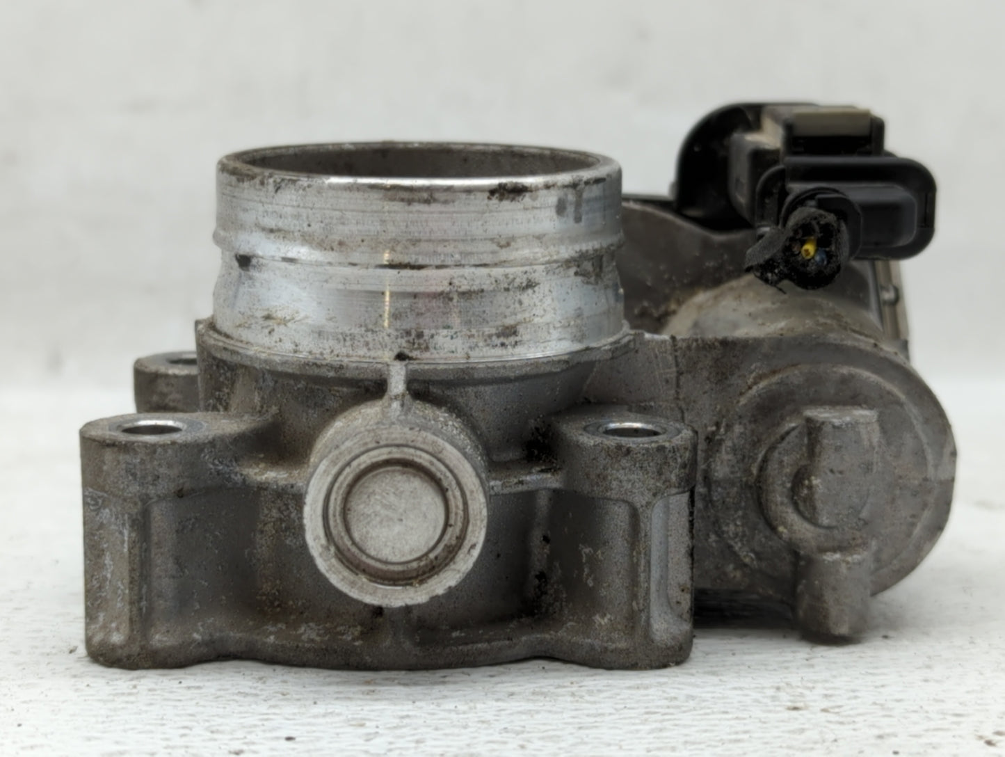 2018-2022 Chevrolet Equinox Throttle Body P/N:12671379AA Fits Fits 2016 2017 2018 2019 2020 2021 2022 OEM Used Auto Parts - 