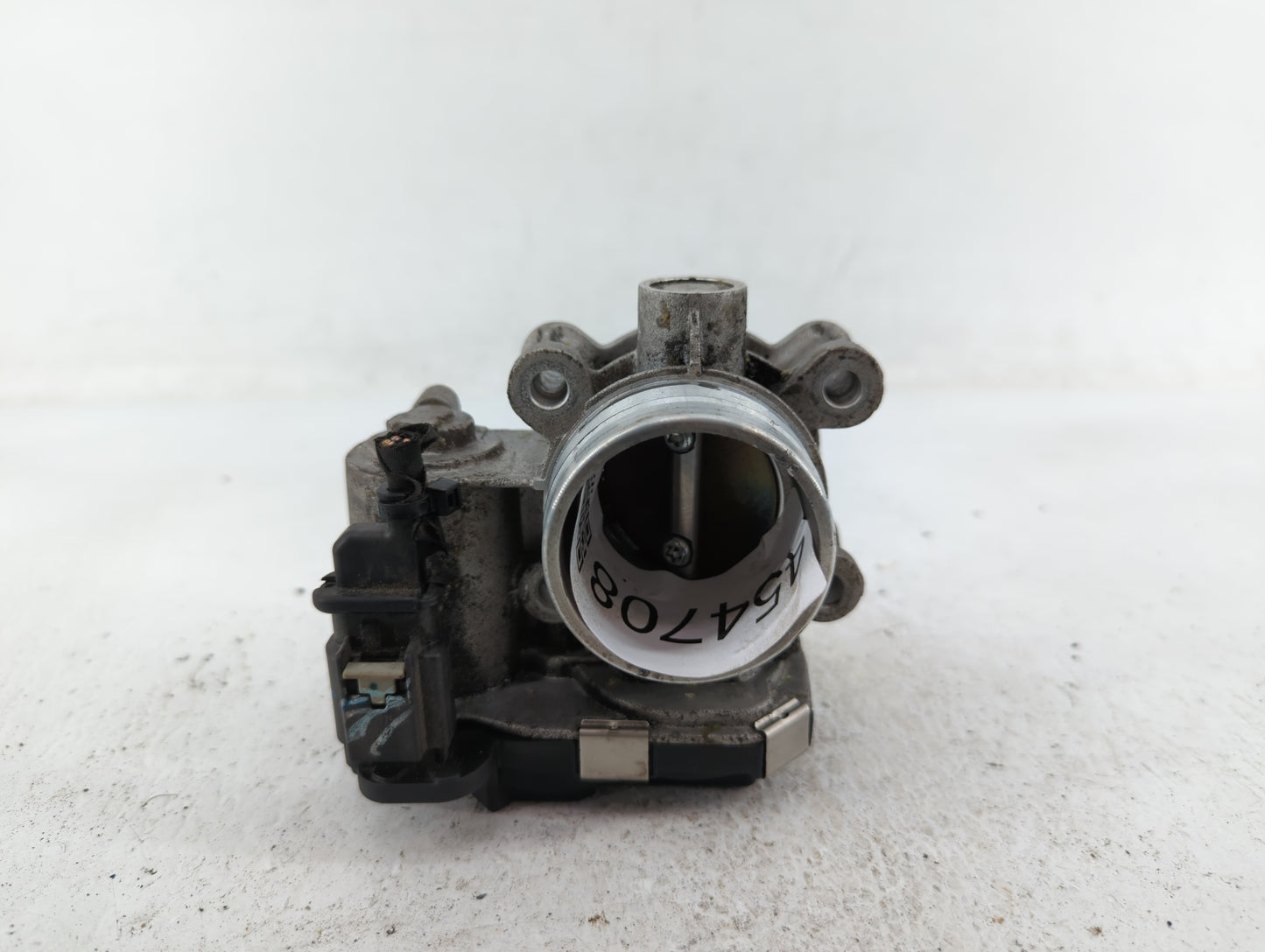 2018-2022 Chevrolet Equinox Throttle Body P/N:12671379AA Fits Fits 2016 2017 2018 2019 2020 2021 2022 OEM Used Auto Parts - 