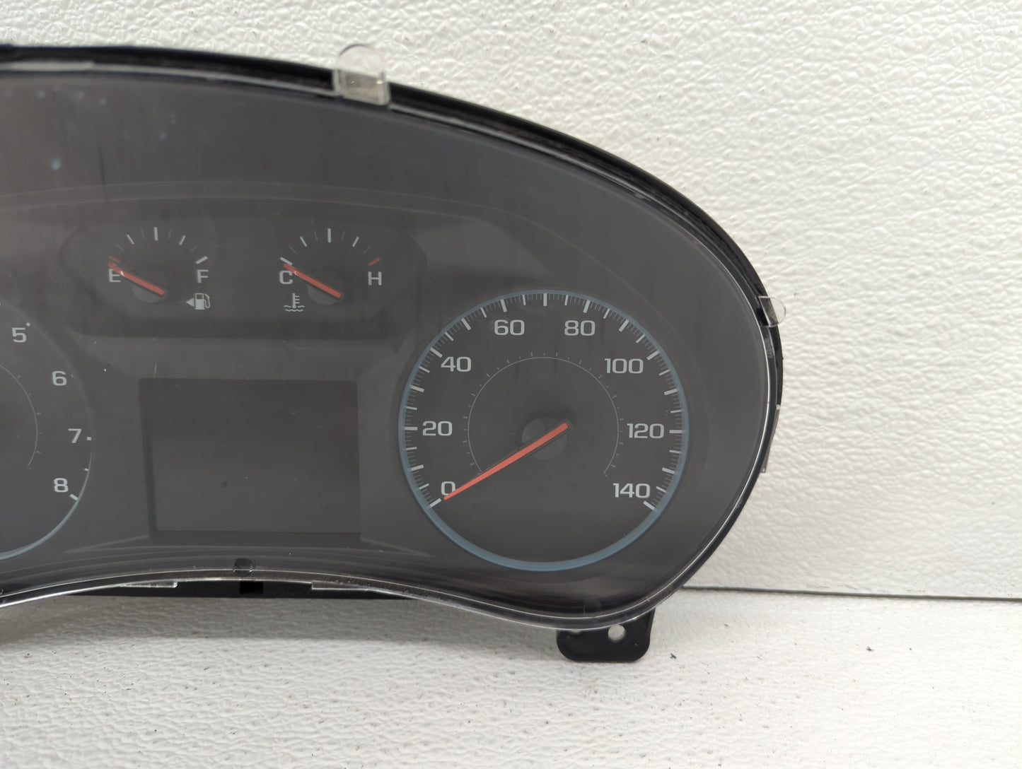 2018 Chevrolet Equinox Instrument Cluster Speedometer Gauges P/N:84404402 84424074 Fits OEM Used Auto Parts - Oemusedautopar