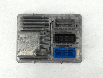 compare product 2018-2020 Chevrolet Equinox PCM Engine Control Computer ECU ECM PCU OEM P/N:12688128 12700116 Fits OEM Used Auto Parts