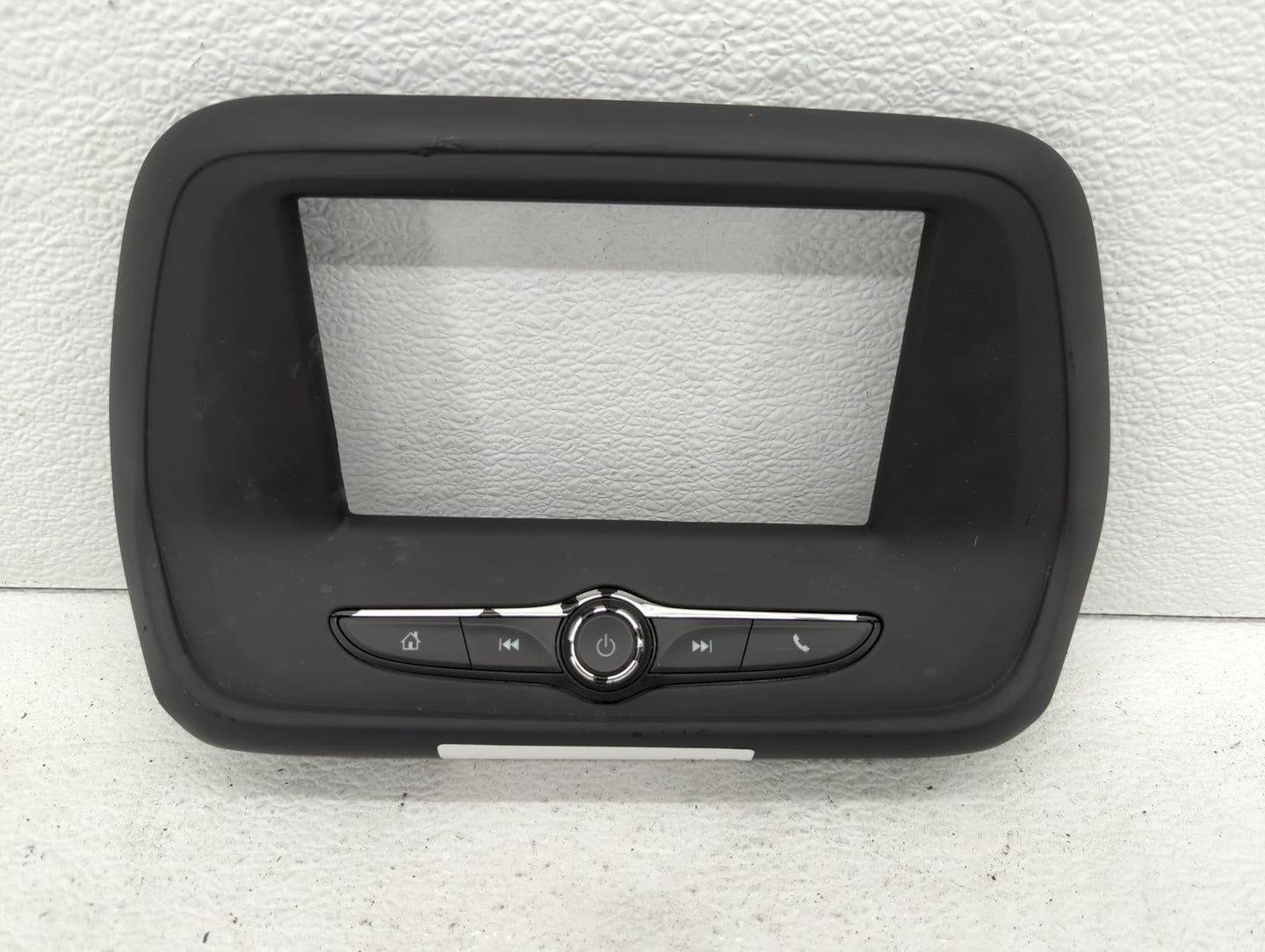 2018-2018 Chevrolet Equinox Radio Control Panel - Oemusedautoparts1.com