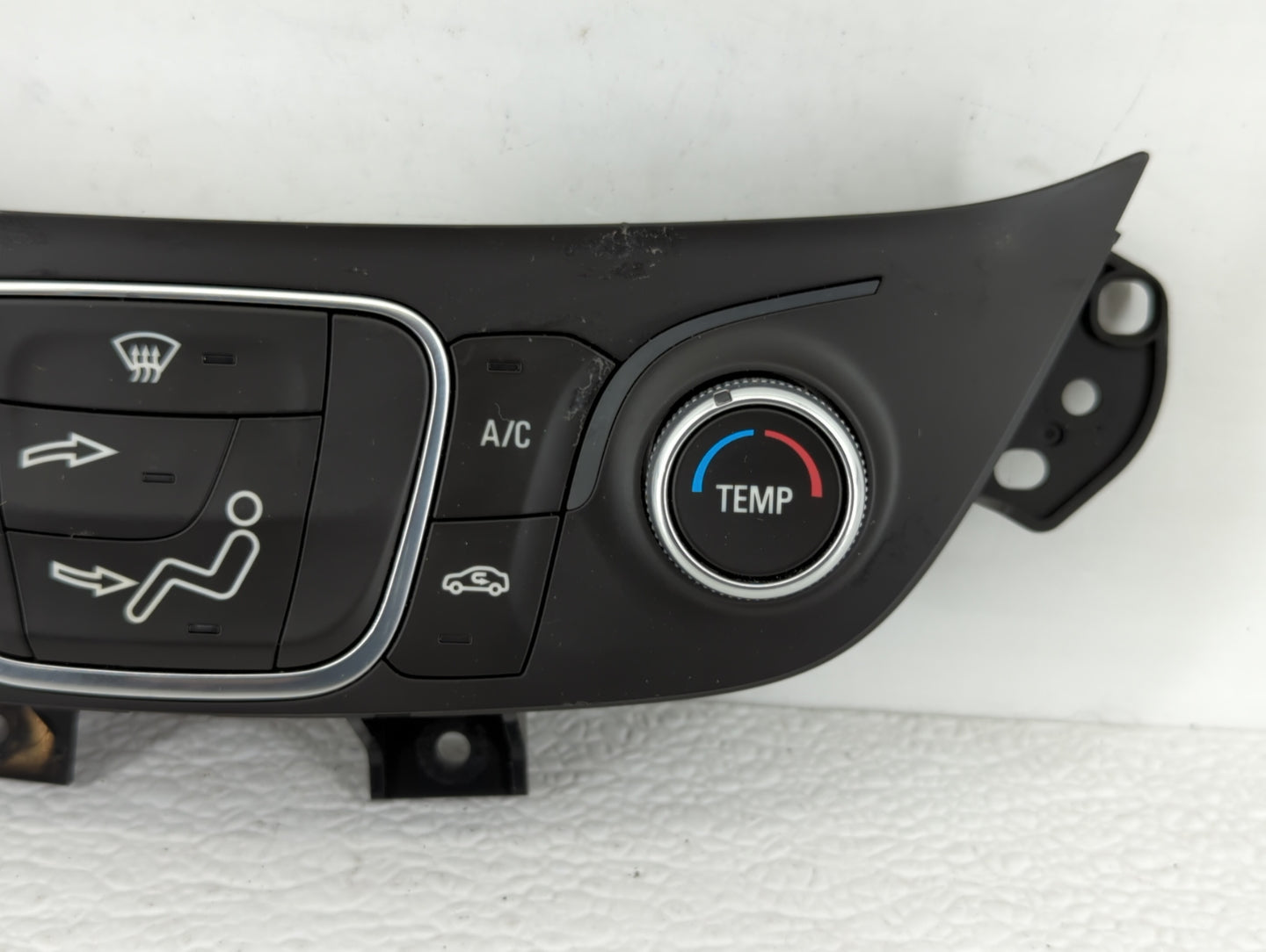 2018 Chevrolet Equinox Climate Control Module Temperature AC/Heater Replacement P/N:84175393 84175394 Fits OEM Used Auto Par
