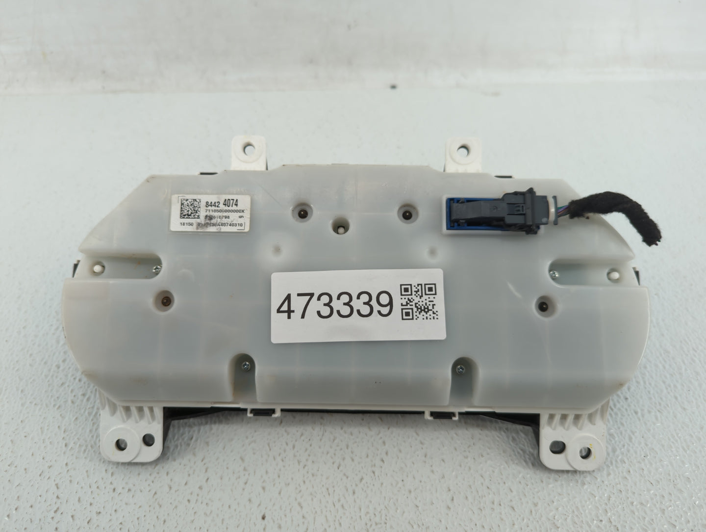 2018 Chevrolet Equinox Instrument Cluster Speedometer Gauges P/N:84240633 84424074 Fits OEM Used Auto Parts - Oemusedautopar