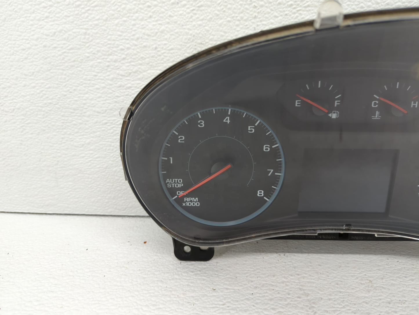 2018 Chevrolet Equinox Instrument Cluster Speedometer Gauges P/N:84240633 Fits OEM Used Auto Parts - Oemusedautoparts1.com