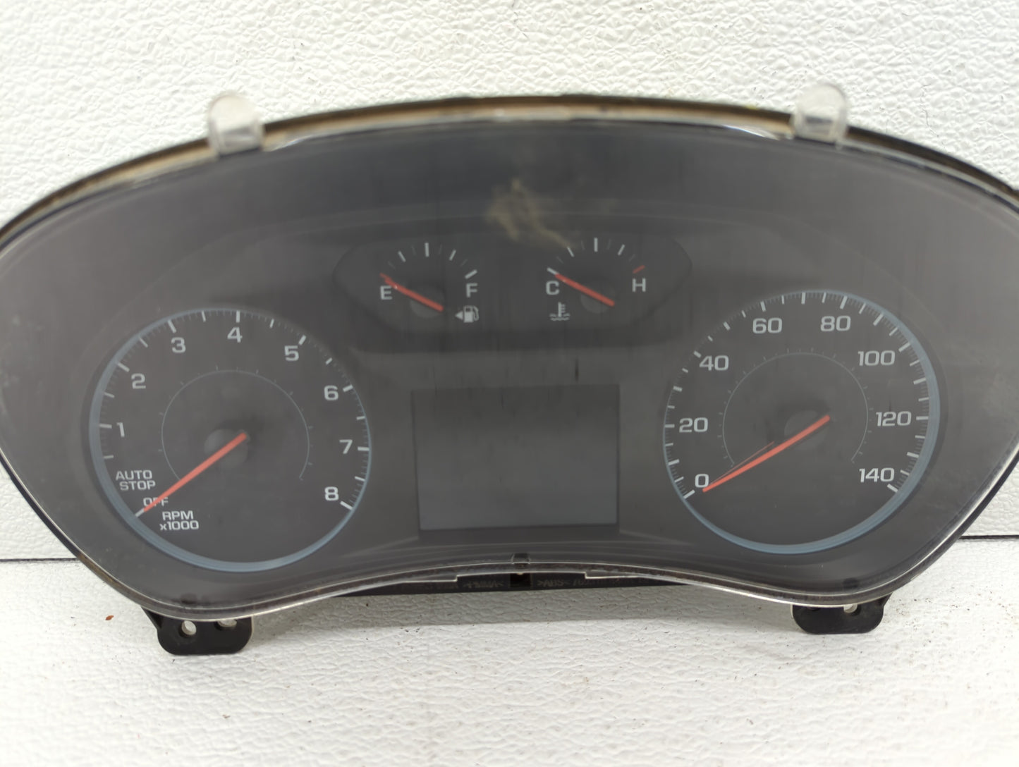 2018 Chevrolet Equinox Instrument Cluster Speedometer Gauges P/N:84240633 Fits OEM Used Auto Parts - Oemusedautoparts1.com