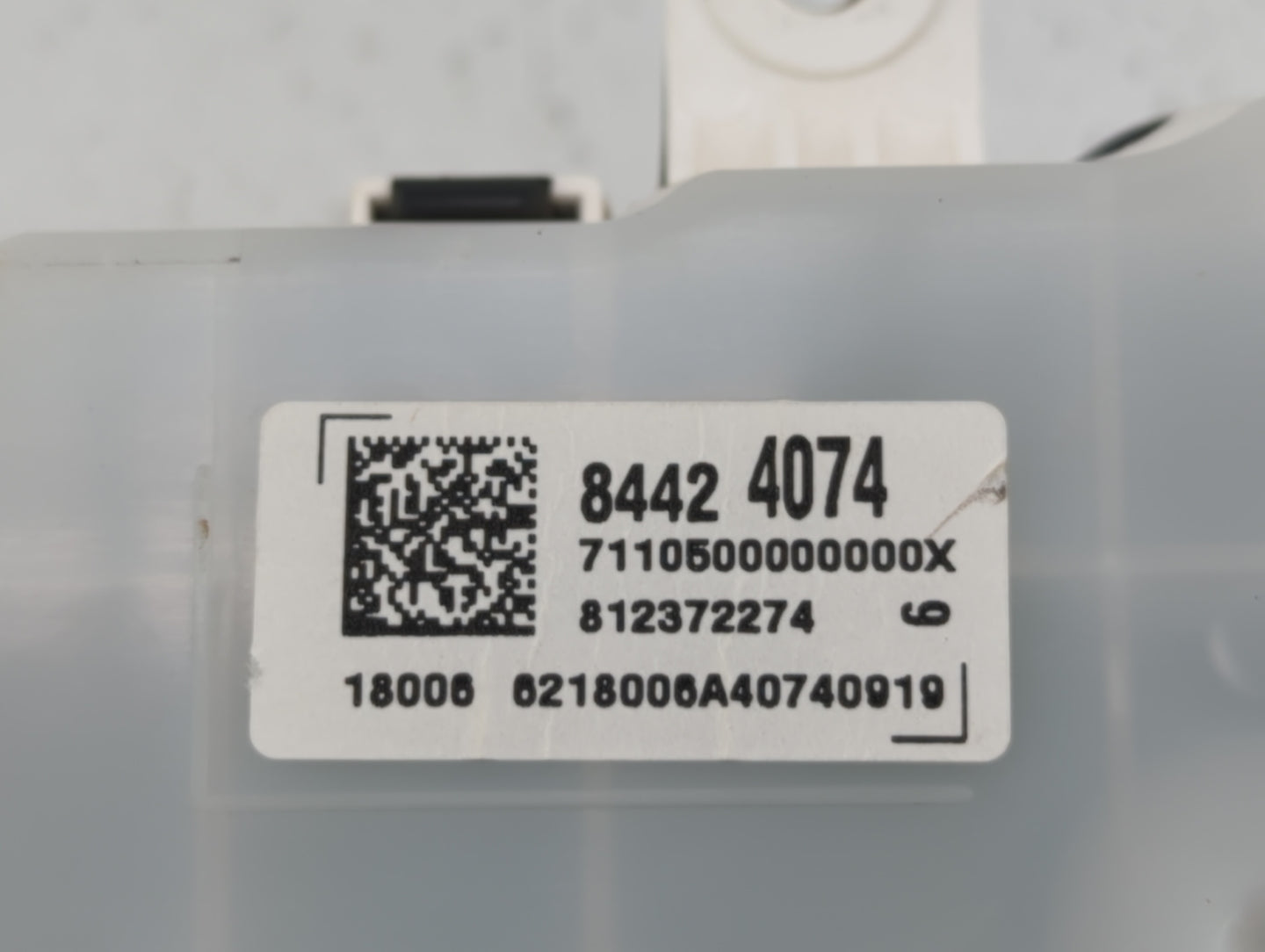 2018 Chevrolet Equinox Instrument Cluster Speedometer Gauges P/N:84404402 84424074 Fits OEM Used Auto Parts - Oemusedautopar