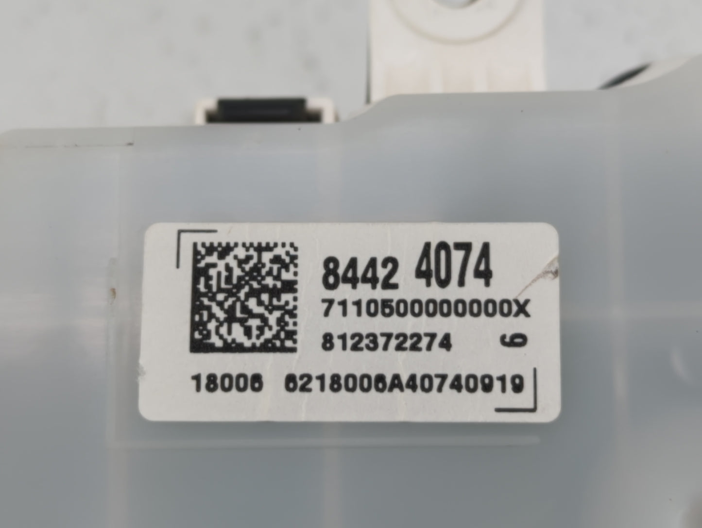 2018 Chevrolet Equinox Instrument Cluster Speedometer Gauges P/N:84404402 84424074 Fits OEM Used Auto Parts - Oemusedautopar