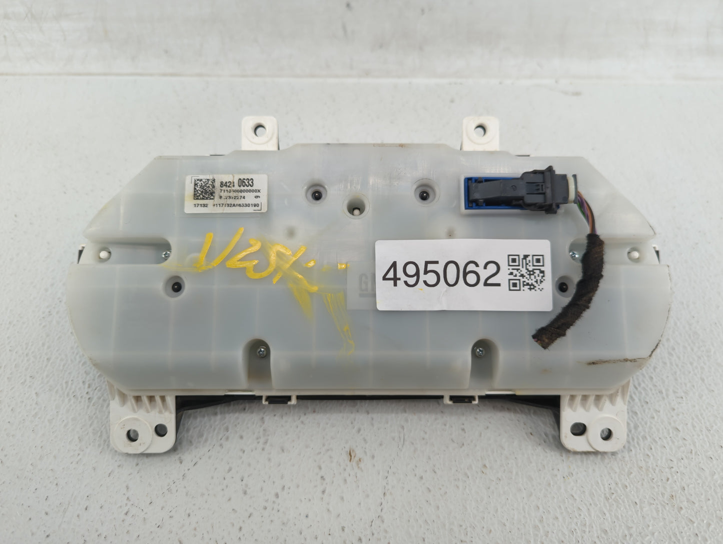 2018 Chevrolet Equinox Instrument Cluster Speedometer Gauges P/N:84240633 Fits OEM Used Auto Parts - Oemusedautoparts1.com