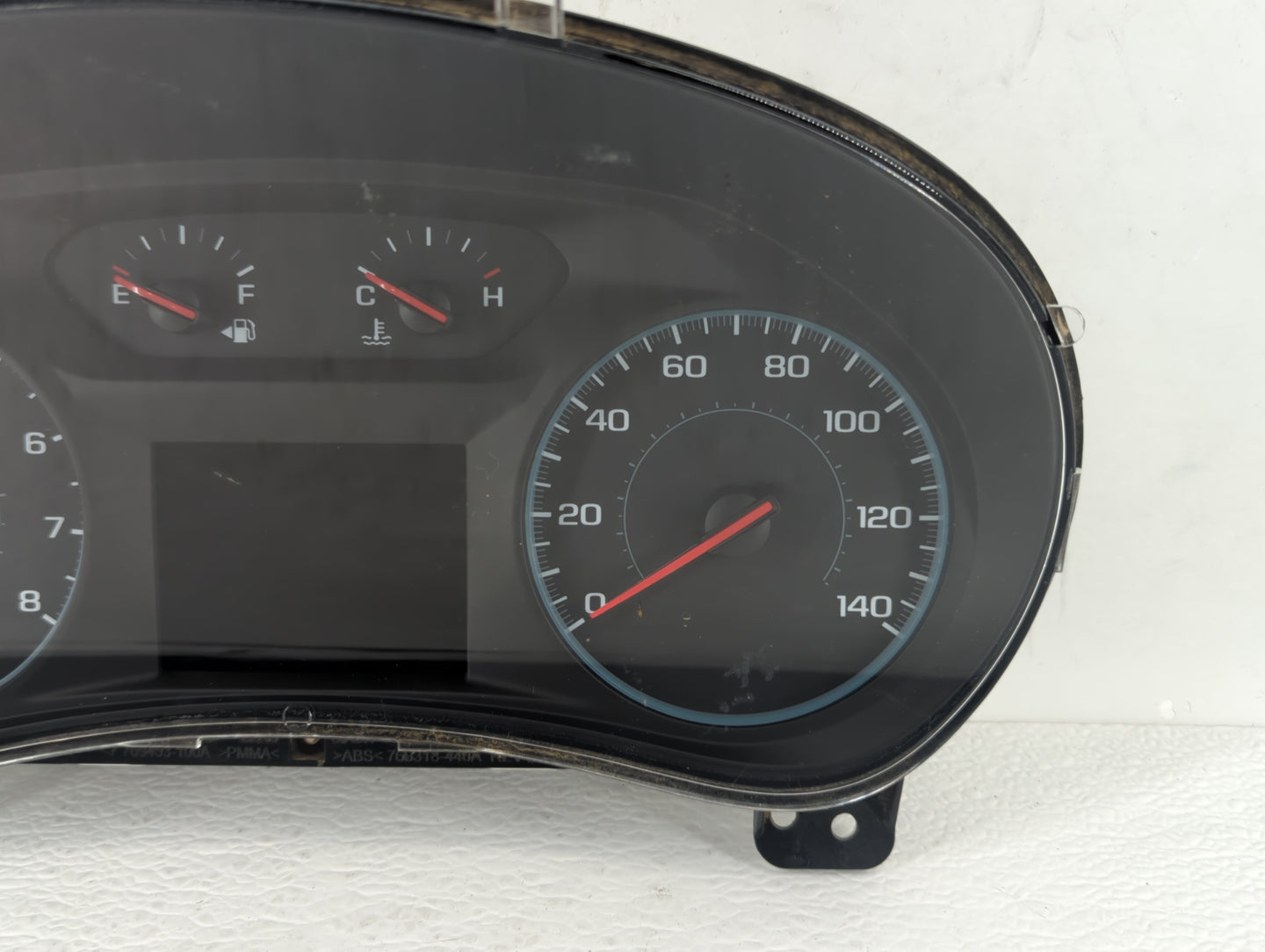 2018 Chevrolet Equinox Instrument Cluster Speedometer Gauges P/N:84404402 84424074 Fits OEM Used Auto Parts - Oemusedautopar