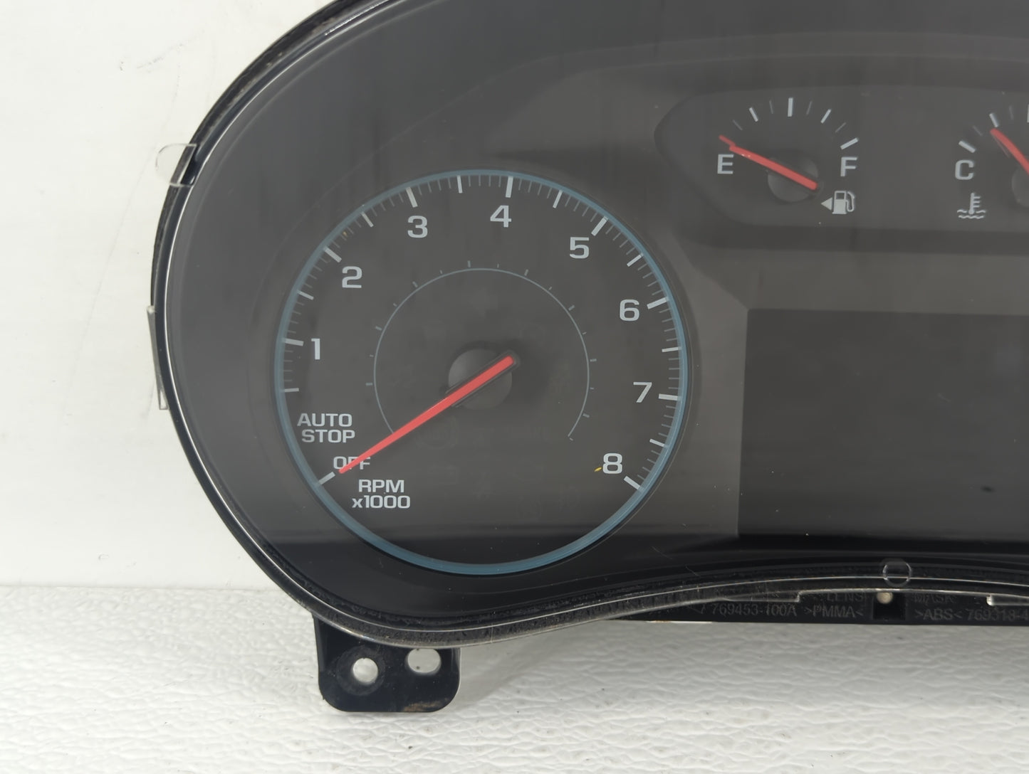 2018 Chevrolet Equinox Instrument Cluster Speedometer Gauges P/N:84240633 Fits OEM Used Auto Parts - Oemusedautoparts1.com