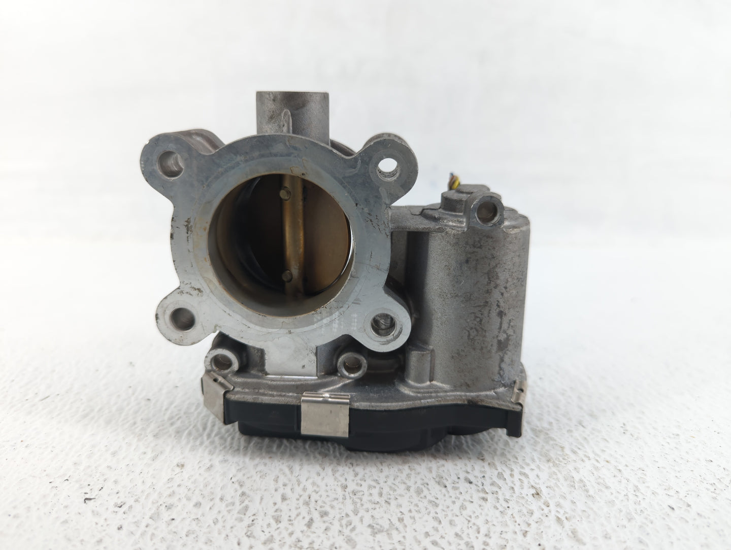 2018-2022 Chevrolet Equinox Throttle Body P/N:12671379AA Fits Fits 2016 2017 2018 2019 2020 2021 2022 OEM Used Auto Parts - 