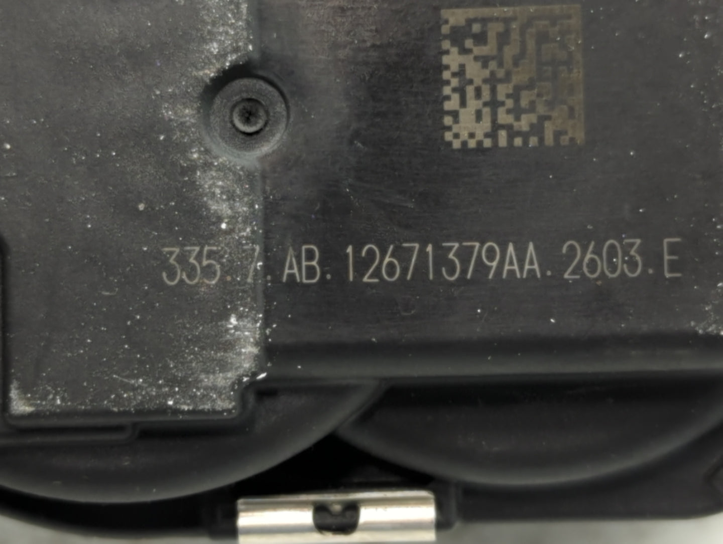 2018-2022 Chevrolet Equinox Throttle Body P/N:12671379AA Fits Fits 2016 2017 2018 2019 2020 2021 2022 OEM Used Auto Parts - 