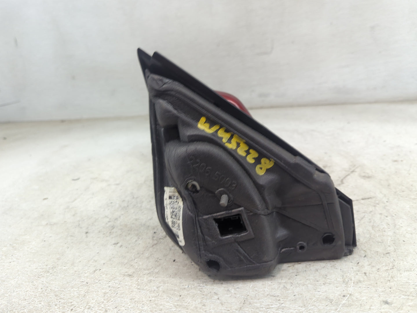 2018-2020 Chevrolet Equinox Driver Side View Mirror - Left Door Mirror OEM Used - Oemusedautoparts1.com