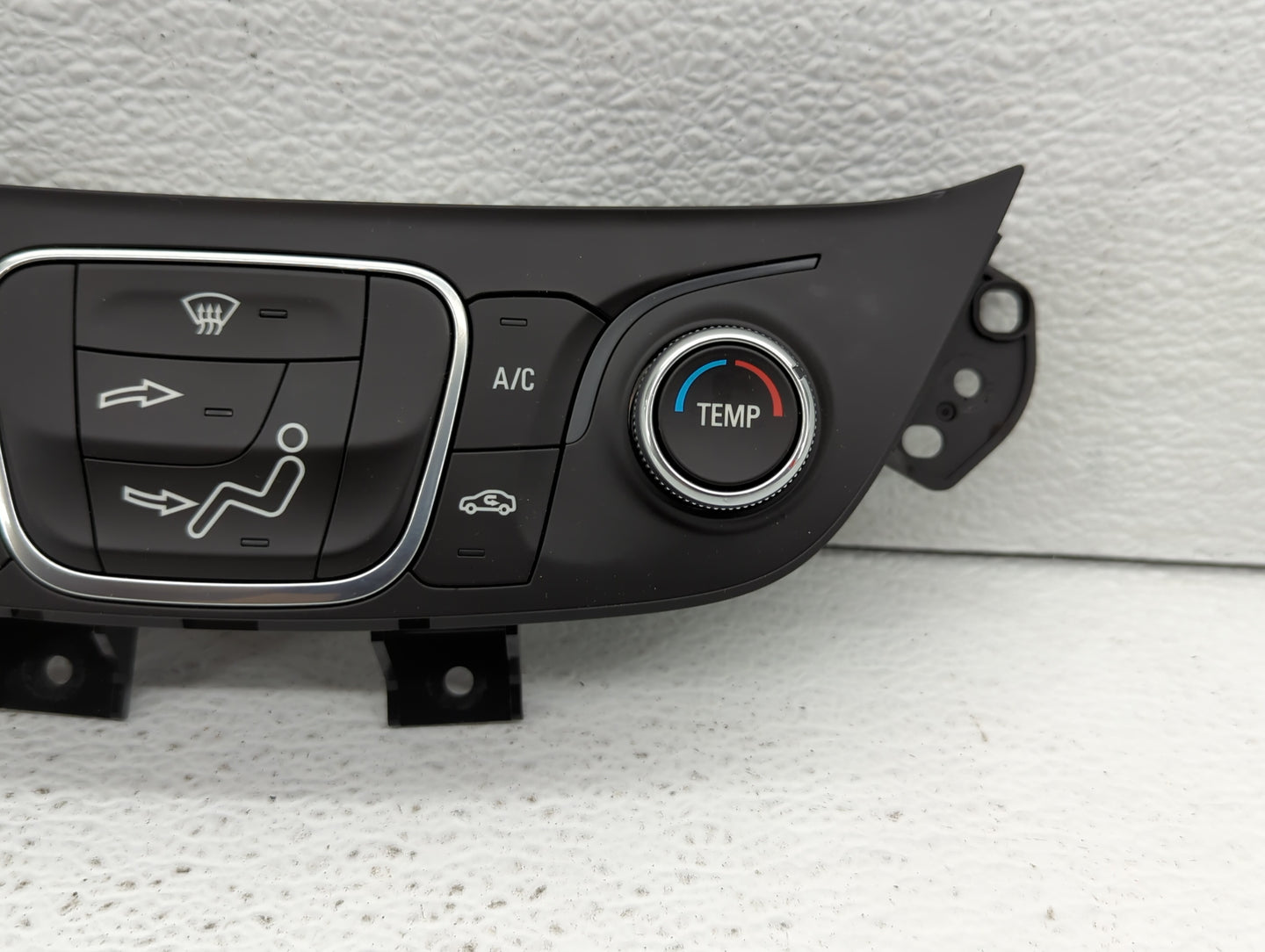 2018 Chevrolet Equinox Climate Control Module Temperature AC/Heater Replacement P/N:84175393 84175394 Fits OEM Used Auto Par