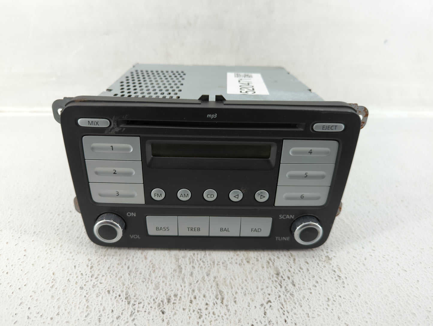 2018-2018 Chevrolet Equinox Am Fm Cd Player Radio Receiver - Oemusedautoparts1.com
