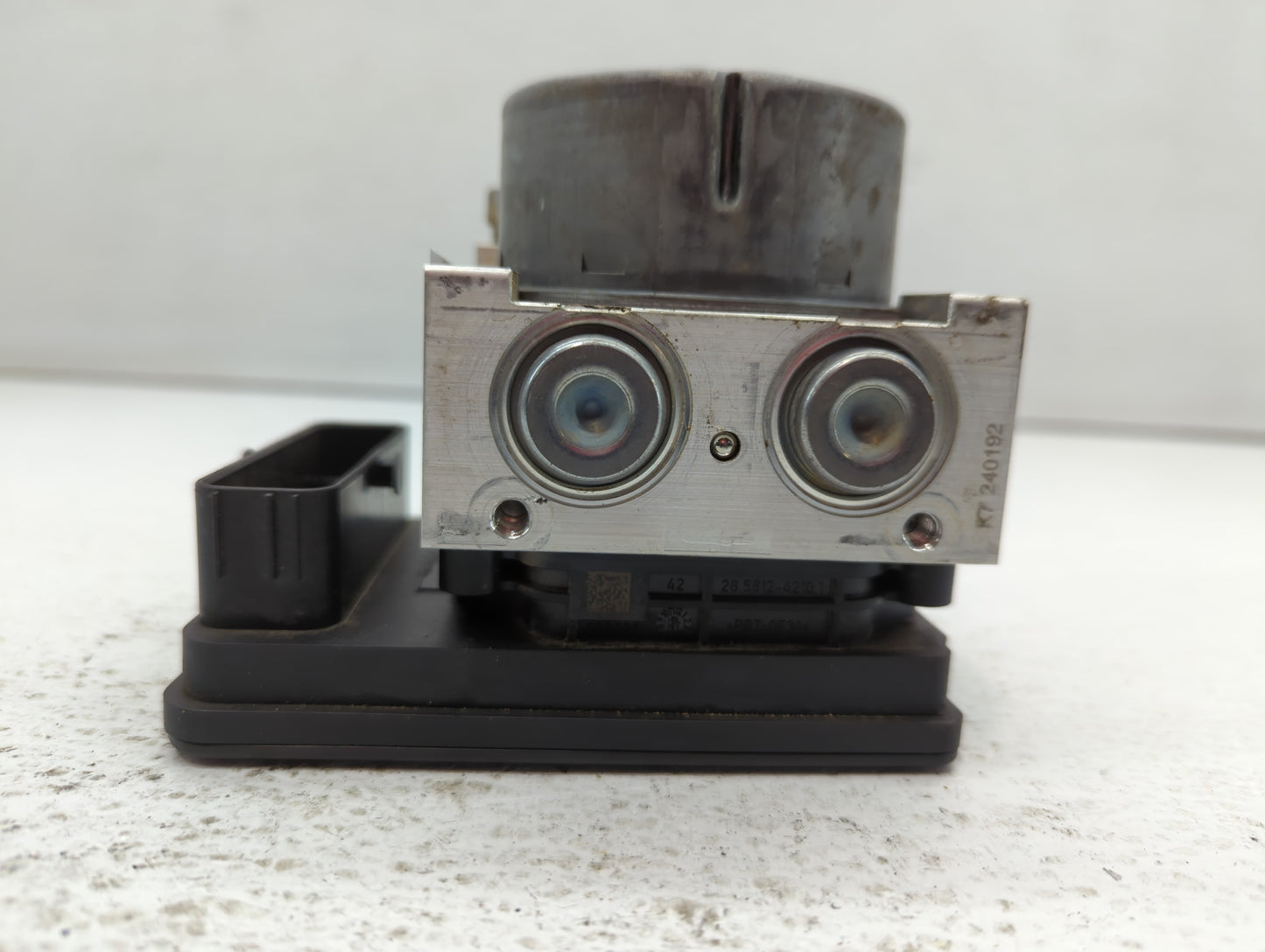 2018-2019 Chevrolet Equinox ABS Pump Control Module Replacement P/N:84254906 84414759, 84414760 Fits Fits 2018 2019 2020 202