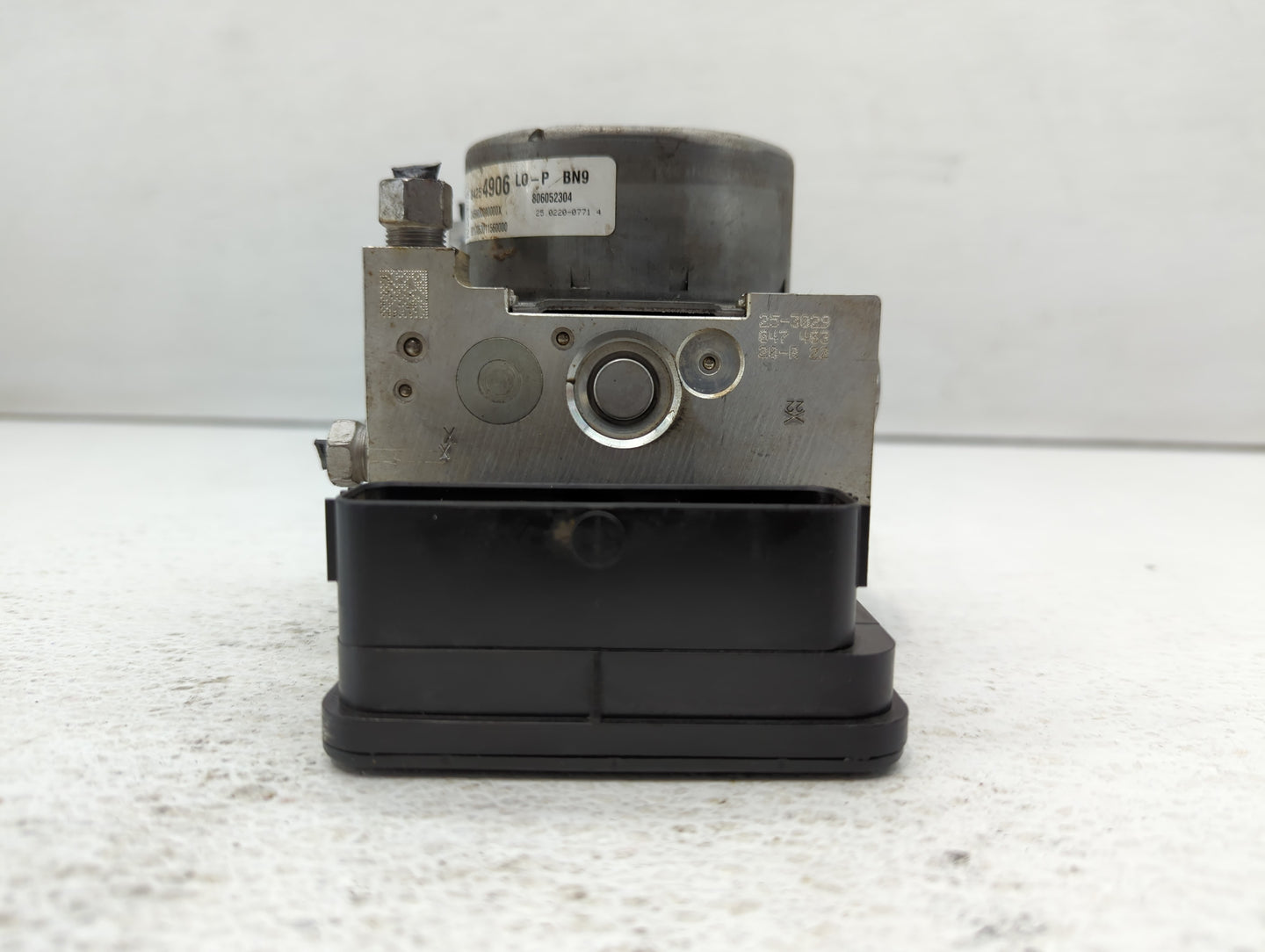 2018-2019 Chevrolet Equinox ABS Pump Control Module Replacement P/N:84254906 84414759, 84414760 Fits Fits 2018 2019 2020 202
