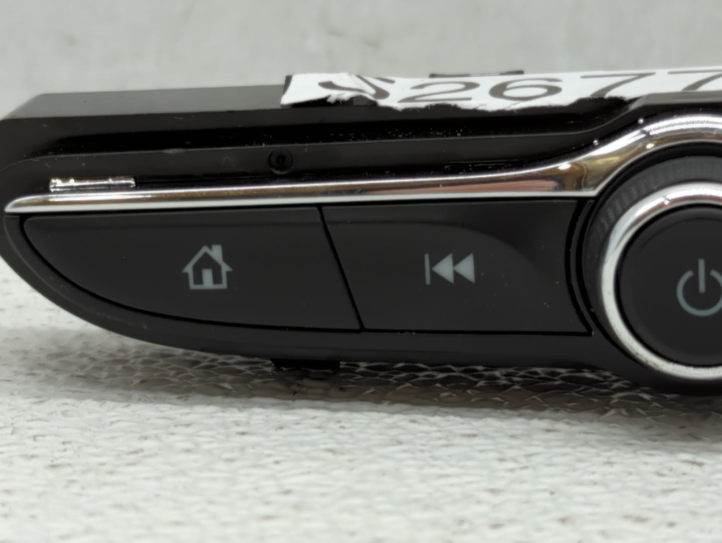2018-2018 Chevrolet Equinox Radio Control Panel - Oemusedautoparts1.com