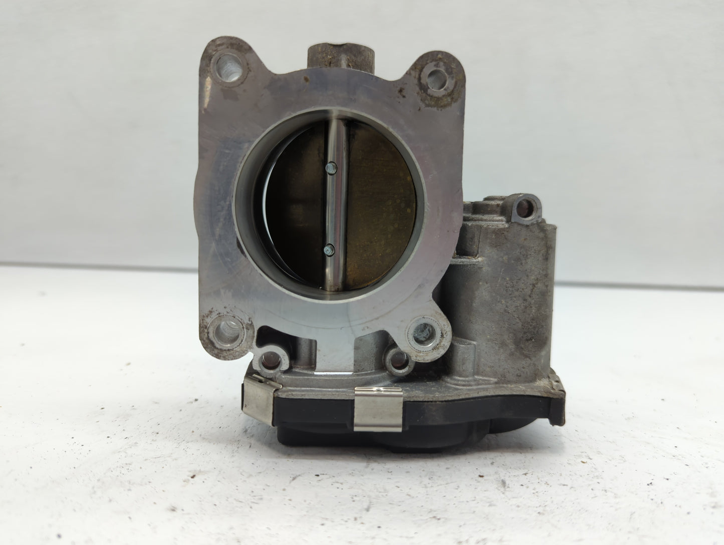 2018-2020 Chevrolet Equinox Throttle Body P/N:12670837AA Fits Fits 2013 2014 2015 2016 2017 2018 2019 2020 2021 OEM Used Aut