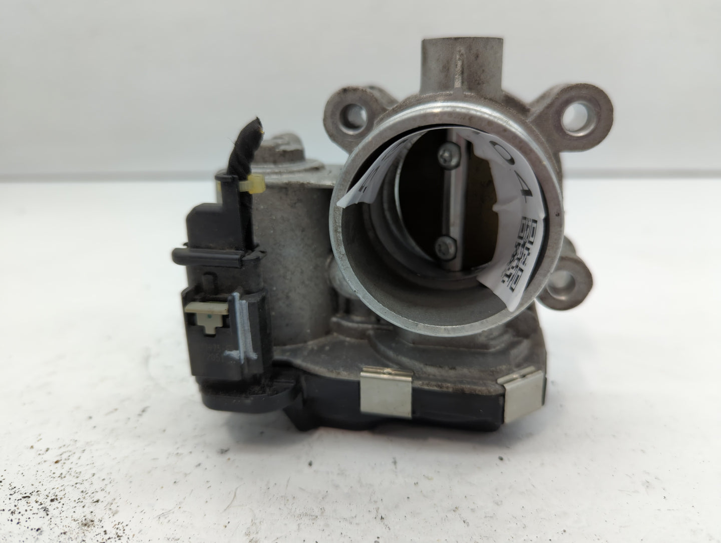2018-2022 Chevrolet Equinox Throttle Body P/N:12671379AA Fits Fits 2016 2017 2018 2019 2020 2021 2022 OEM Used Auto Parts - 