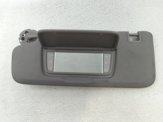 2018-2019 Chevrolet Equinox Sun Visor Shade Replacement Driver Left Mirror Fits Fits 2018 2019 OEM Used Auto Parts - Oemused