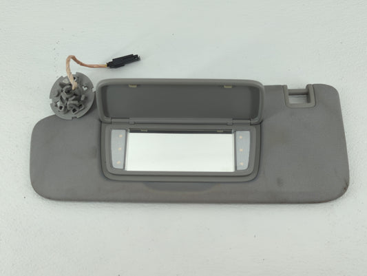 2018-2019 Chevrolet Equinox Sun Visor Shade Replacement Driver Left Mirror Fits Fits 2018 2019 OEM Used Auto Parts - Oemused