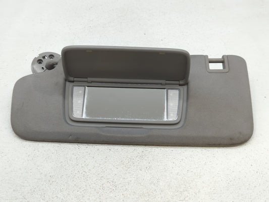 2018-2019 Chevrolet Equinox Sun Visor Shade Replacement Driver Left Mirror Fits Fits 2018 2019 OEM Used Auto Parts - Oemused
