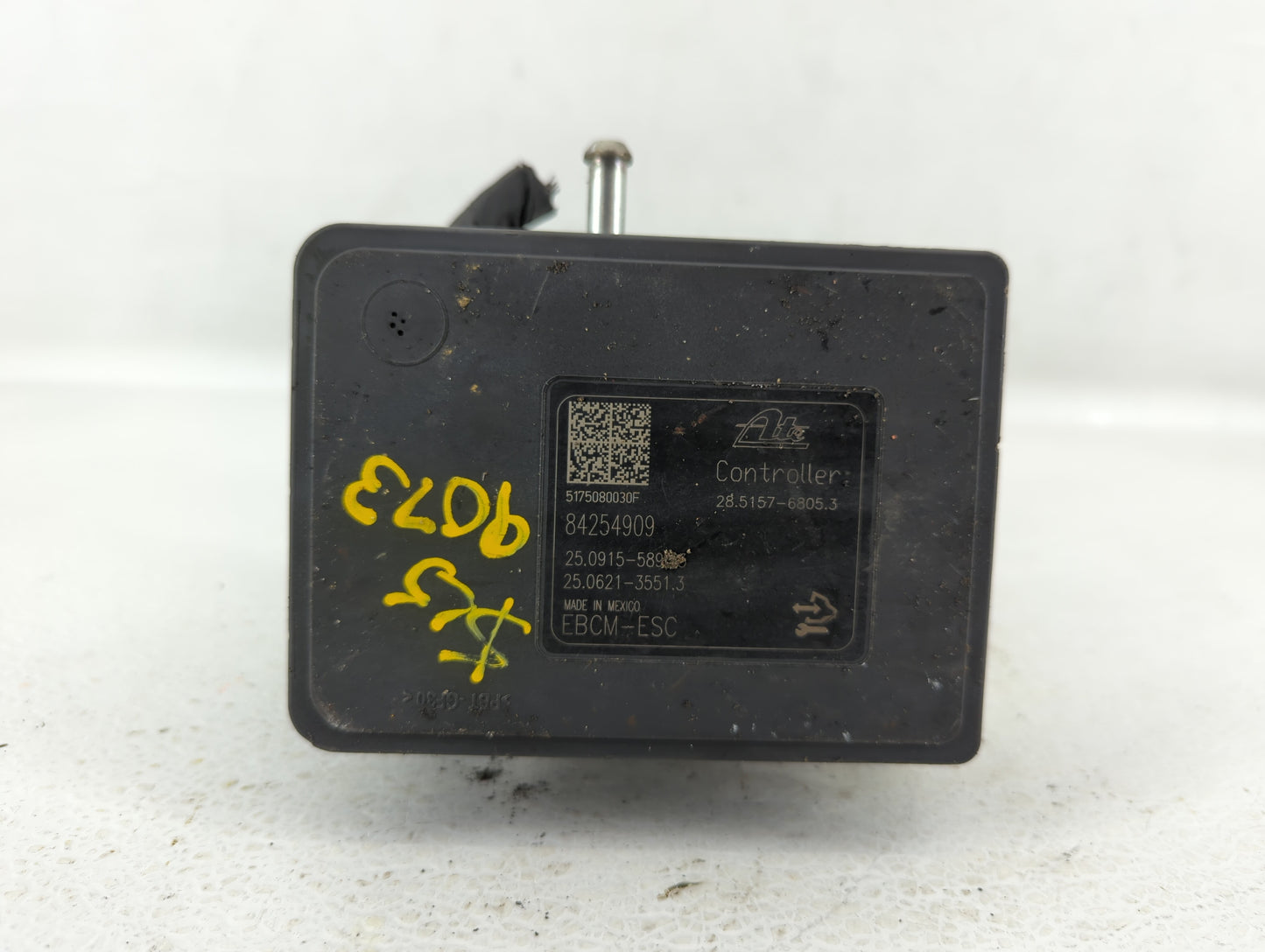 2018-2019 Chevrolet Equinox ABS Pump Control Module Replacement P/N:84254906 Fits Fits 2018 2019 2020 2021 OEM Used Auto Par