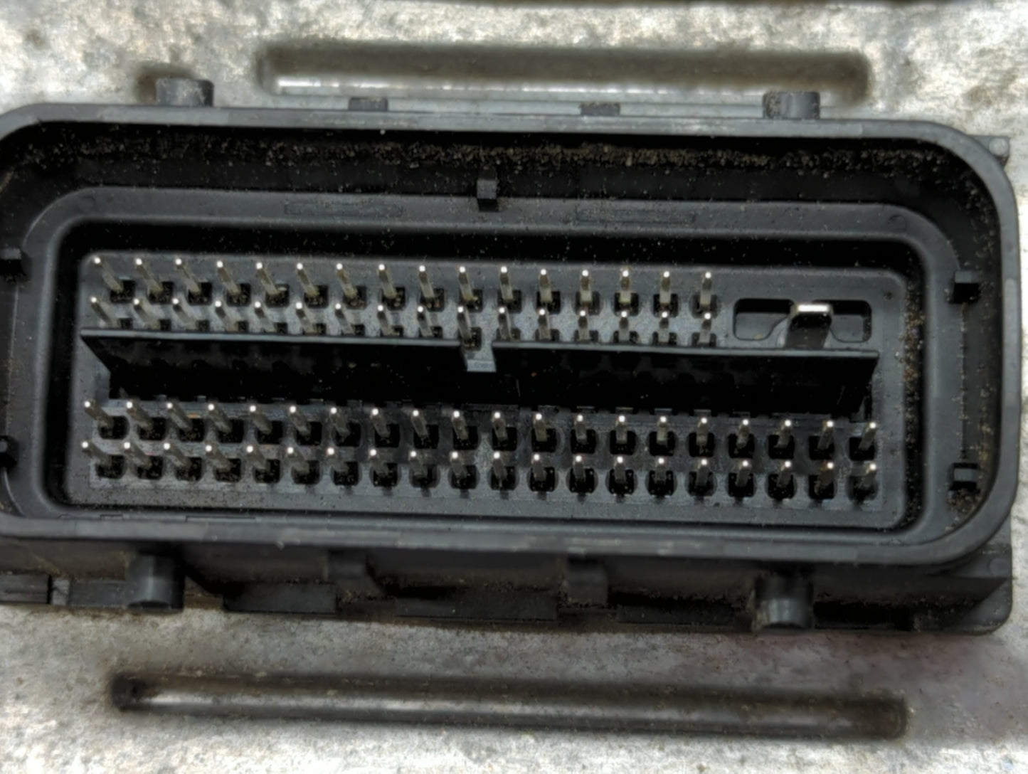 2018-2020 Chevrolet Equinox PCM Engine Control Computer ECU ECM PCU OEM P/N:12688128 811839393 Fits OEM Used Auto Parts - Oe