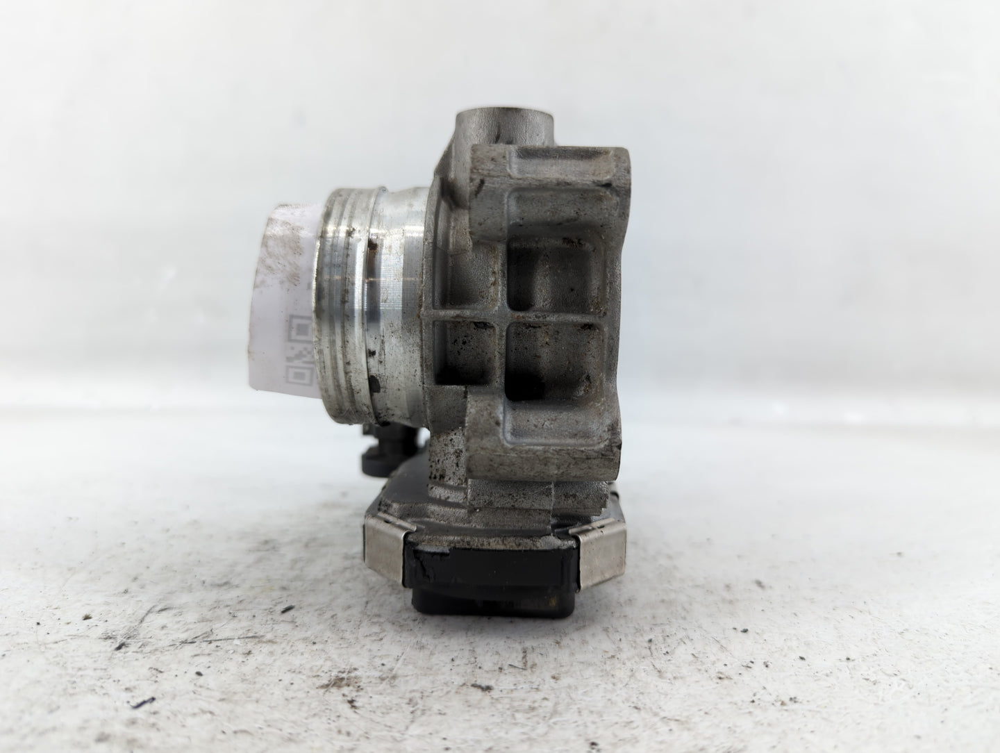 2018-2022 Chevrolet Equinox Throttle Body P/N:12671379AA Fits Fits 2016 2017 2018 2019 2020 2021 2022 OEM Used Auto Parts - 