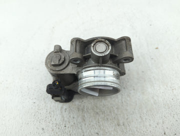 2018-2022 Chevrolet Equinox Throttle Body P/N:12671379AA Fits Fits 2016 2017 2018 2019 2020 2021 2022 OEM Used Auto Parts