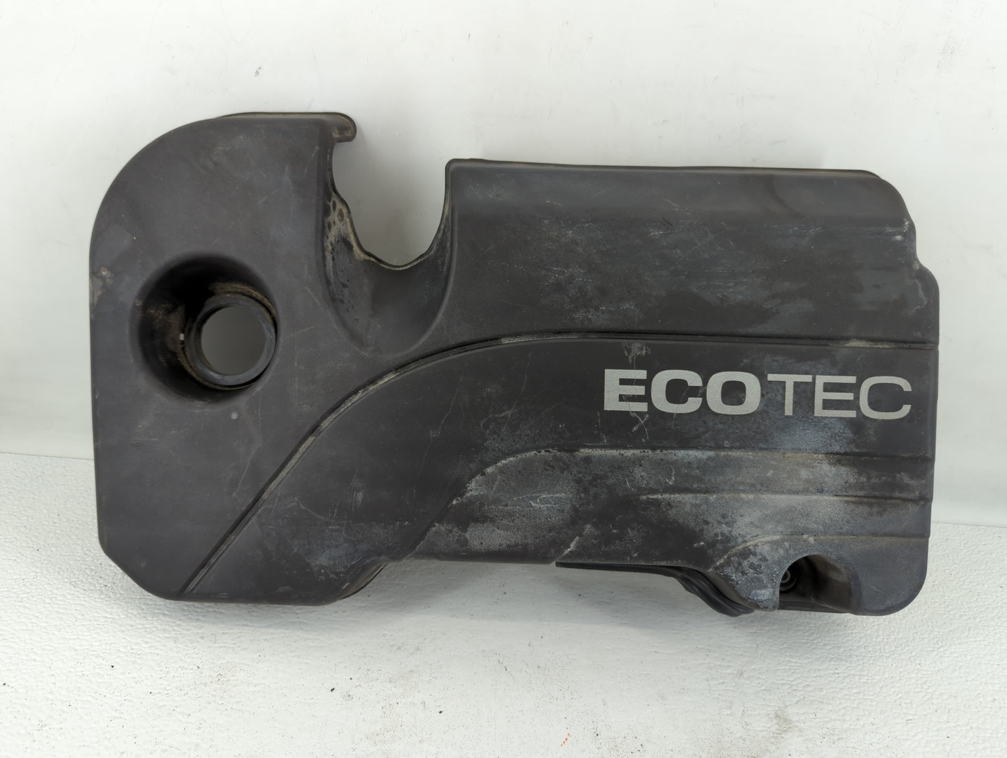 2018 Chevrolet Equinox Engine Cover - Oemusedautoparts1.com