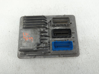 compare product 2018-2020 Chevrolet Equinox PCM Engine Control Computer ECU ECM PCU OEM P/N:12688128 Fits Fits 2017 2018 2019 2020 2021 2022 OEM Used Auto Parts