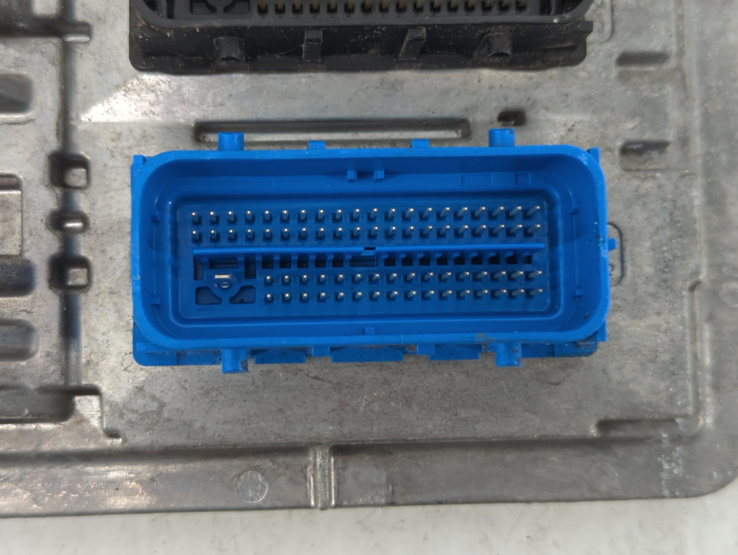 2018-2020 Chevrolet Equinox PCM Engine Control Computer ECU ECM PCU OEM P/N:12688128 811839393 Fits OEM Used Auto Parts - Oe