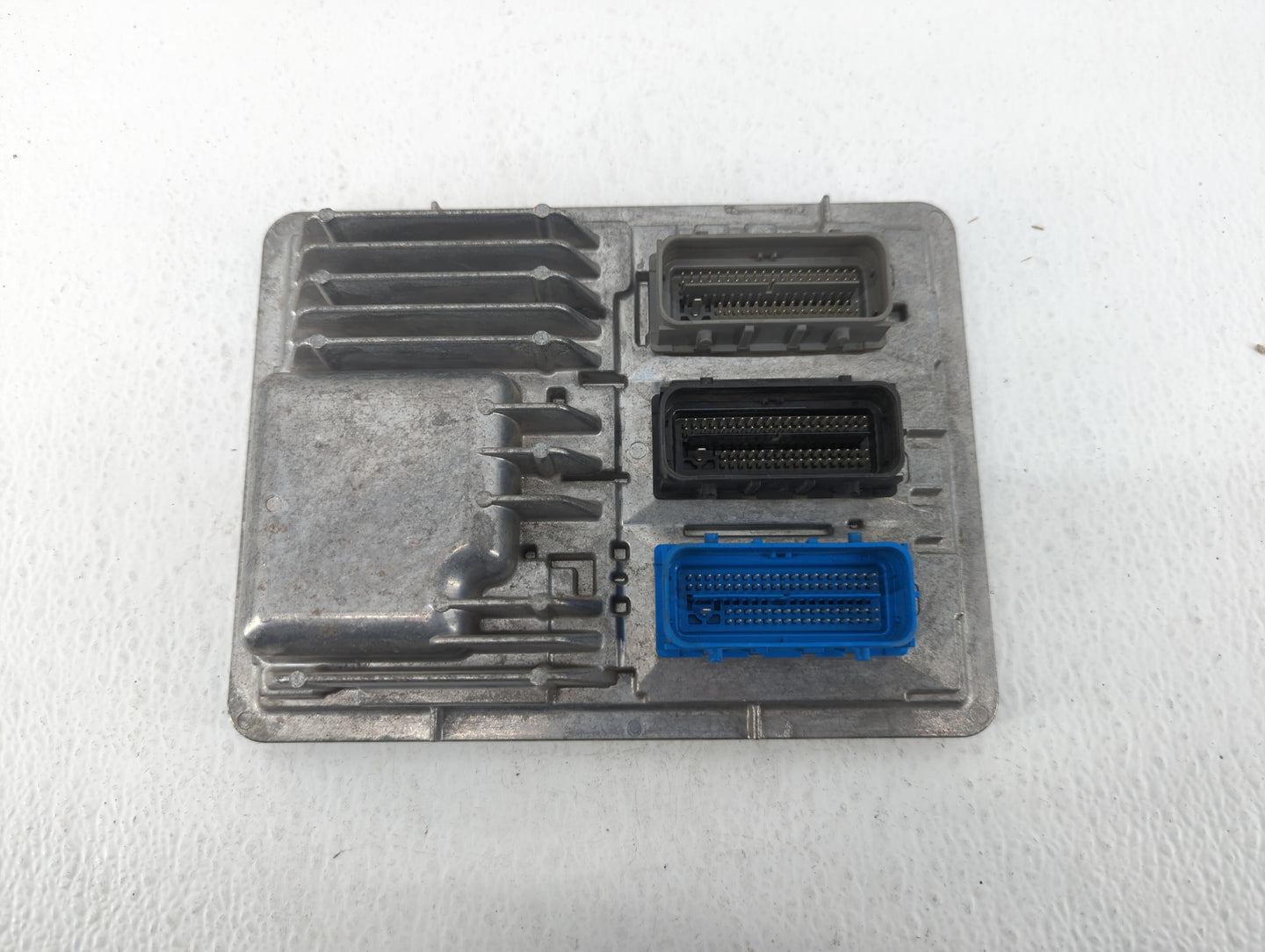 2018-2020 Chevrolet Equinox PCM Engine Control Computer ECU ECM PCU OEM P/N:12688128 Fits Fits 2017 2018 2019 2020 2021 2022