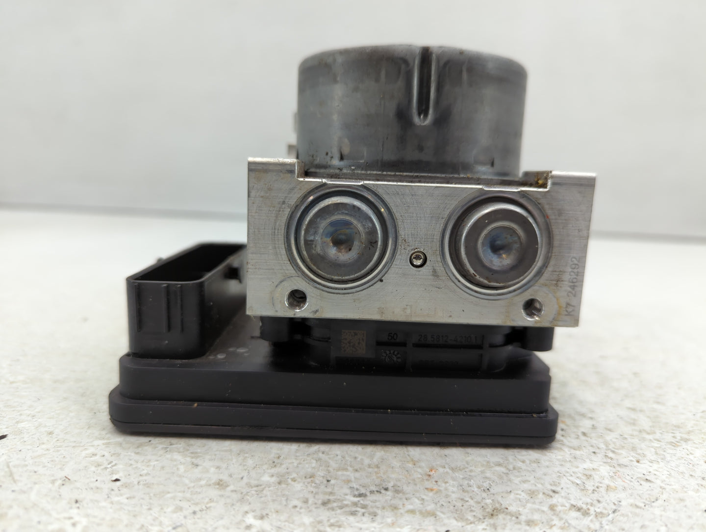 2018-2019 Chevrolet Equinox ABS Pump Control Module Replacement P/N:84342052 Fits Fits 2018 2019 2020 2021 OEM Used Auto Par