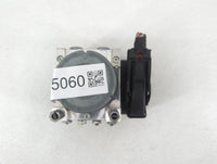 2018-2019 Chevrolet Equinox ABS Pump Control Module Replacement P/N:84414759 84342052 Fits Fits 2018 2019 2020 2021 OEM Used