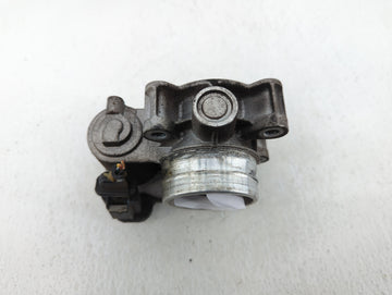 2018-2022 Chevrolet Equinox Throttle Body P/N:12659491BA 12671379AA Fits Fits 2016 2017 2018 2019 2020 2021 2022 OEM Used Auto Parts