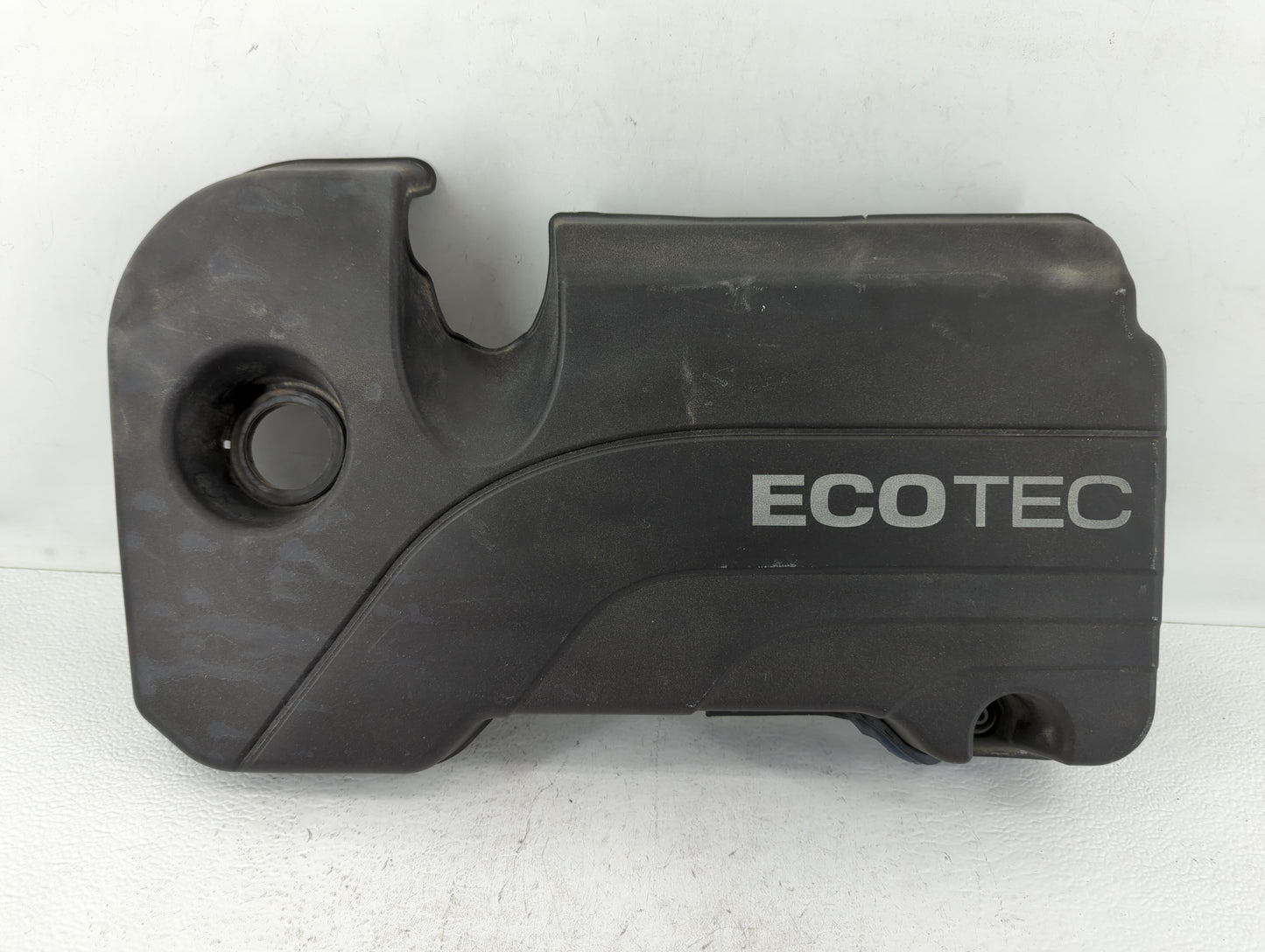 2018 Chevrolet Equinox Engine Cover - Oemusedautoparts1.com